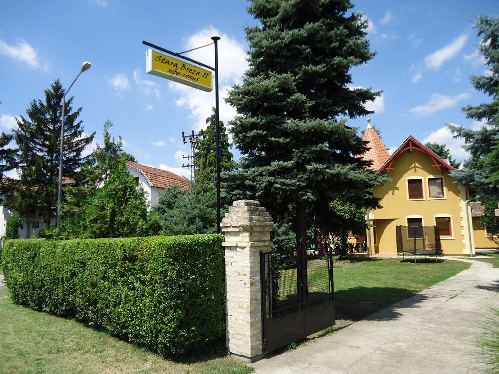Prenociste Vila Stara Breza Palić Buitenkant foto