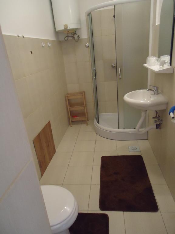 Prenociste Vila Stara Breza Palić Kamer foto