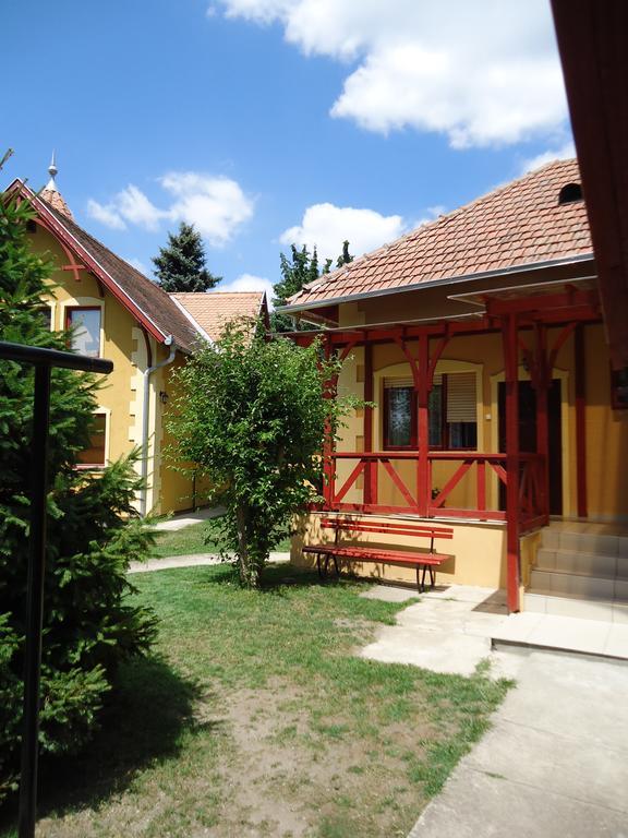 Prenociste Vila Stara Breza Palić Buitenkant foto