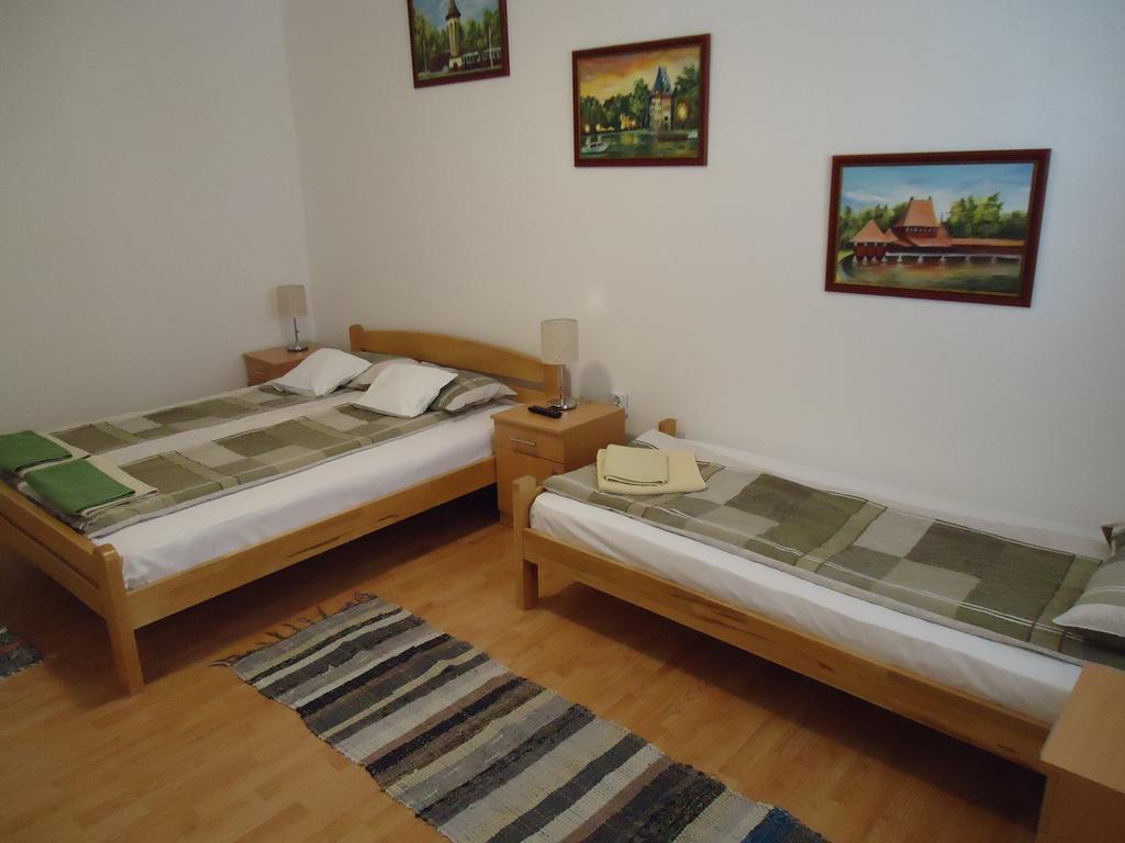 Prenociste Vila Stara Breza Palić Kamer foto